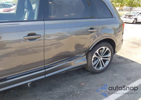 2025 Audi Q7 Premium Plus 45 Tfsi Quattro Tiptronic z USA, uszkodzony, nr VIN WA1LCBF73SD002965